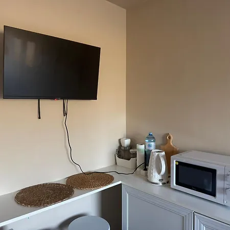 2#room Δωμάτια σε οικογενειακή κατοικία *
