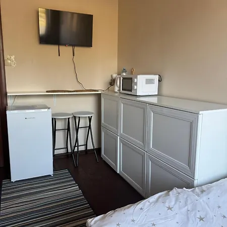 2#room Δωμάτια σε οικογενειακή κατοικία